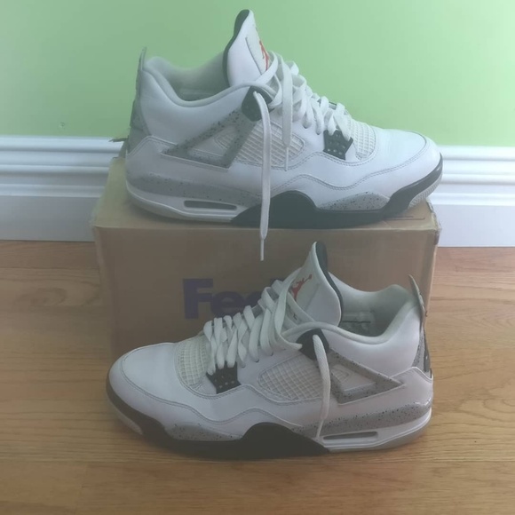 Jordan 4 - Picture 1 of 5